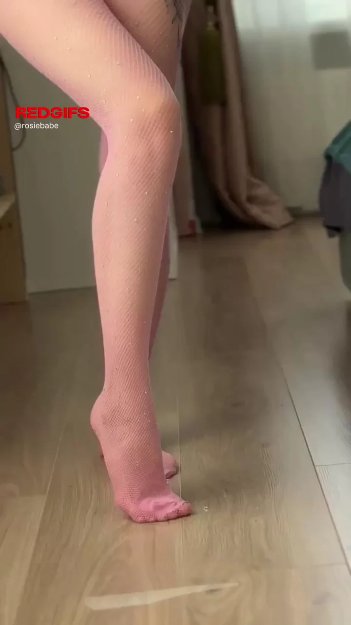 Petite Babe Rides Your Cock in Sheer Pink Pantyhose 🤭🍆💦