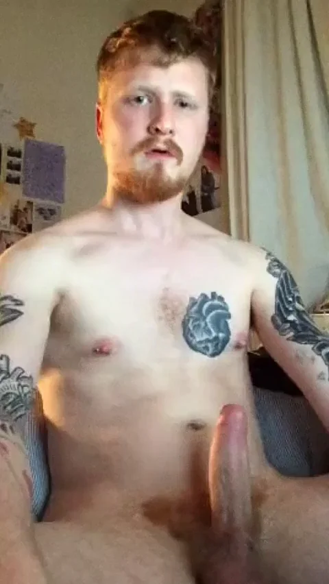 Looking for cam to cam jerk off Bros who need to cum hard on Microsoft Team's video chat. Invite link below in comments.