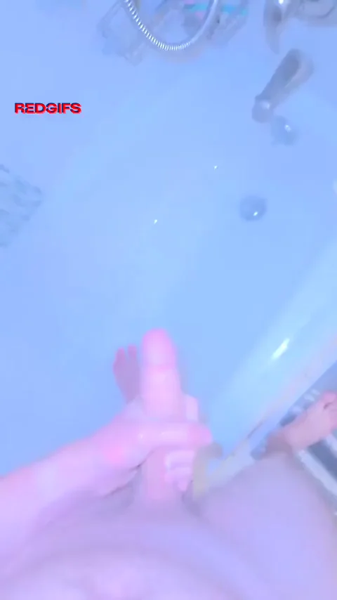 This might be the biggest cumshot of my life