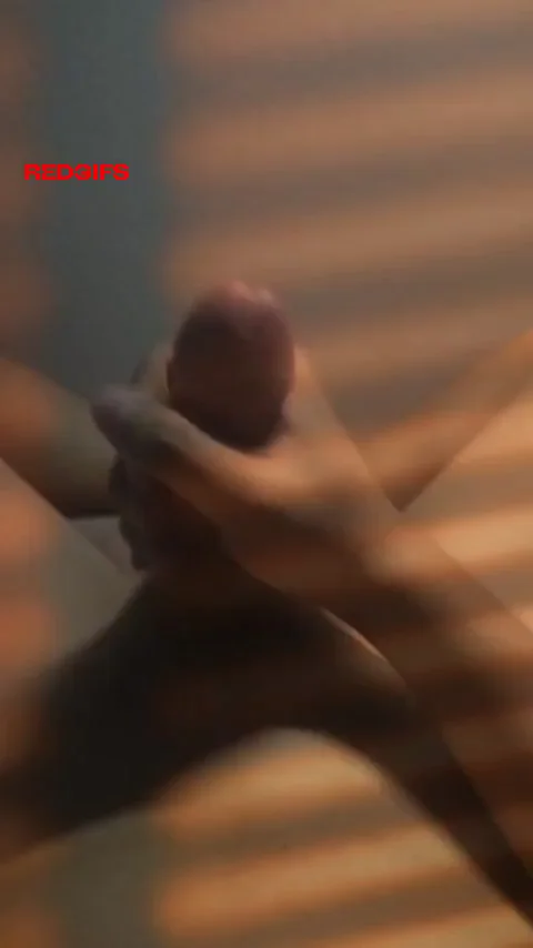 Lil asian big cum shot