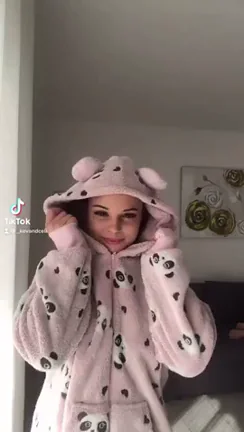 🐼 Pink Panda Hoodie Slut Bussin' It with Dildo Challenge 🔥🍆