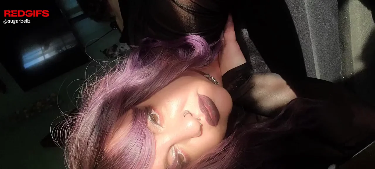 Eating goth girl pussy from behind