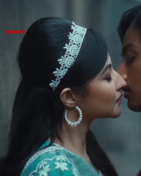 Aishwarya Sen &amp; Dipanwita Sarkar in 'Bhoot Teriki'