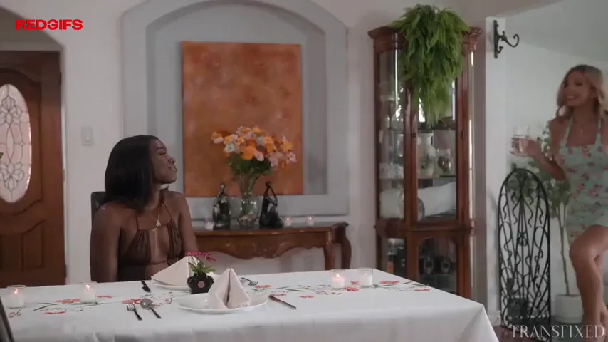 🍽️ Jade Venus Tries to Impress Ana Foxxx But Dinner Turns into Hot Fuck Fest 🔥