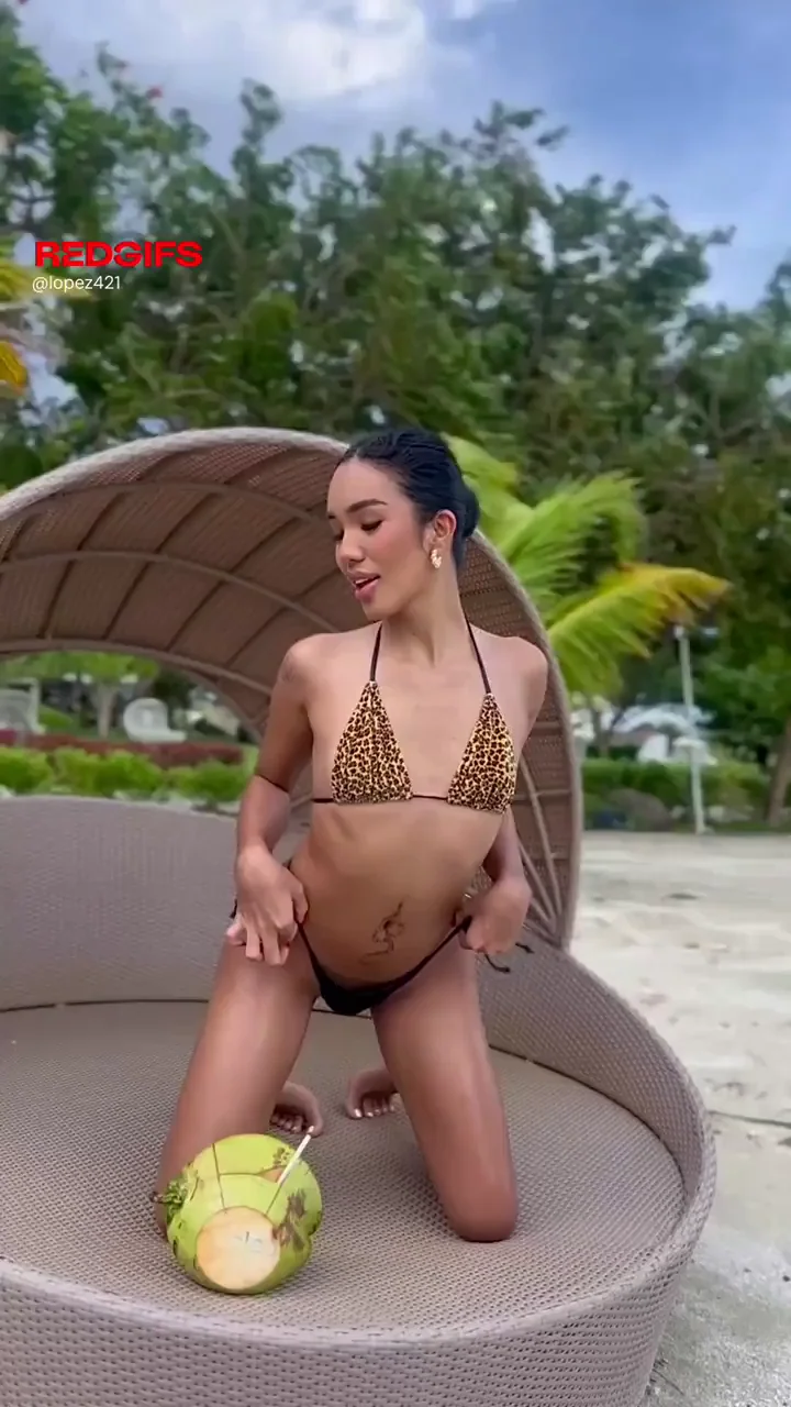 Do you like island ladyboy?