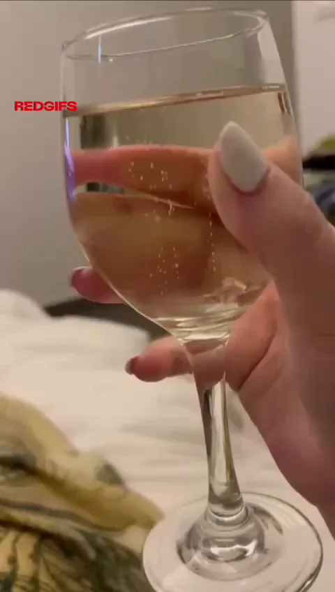 I'm a classy wife [40]