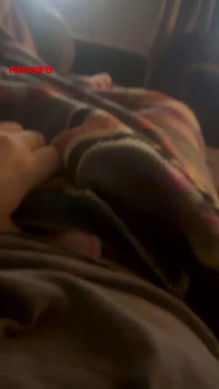 It was a good nap by the looks of it but sadly dad [44] woke up alone.. sure wish I had someone to come enjoy this ..