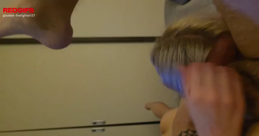 Cuming While Getting Rimmed- Holy Shit!