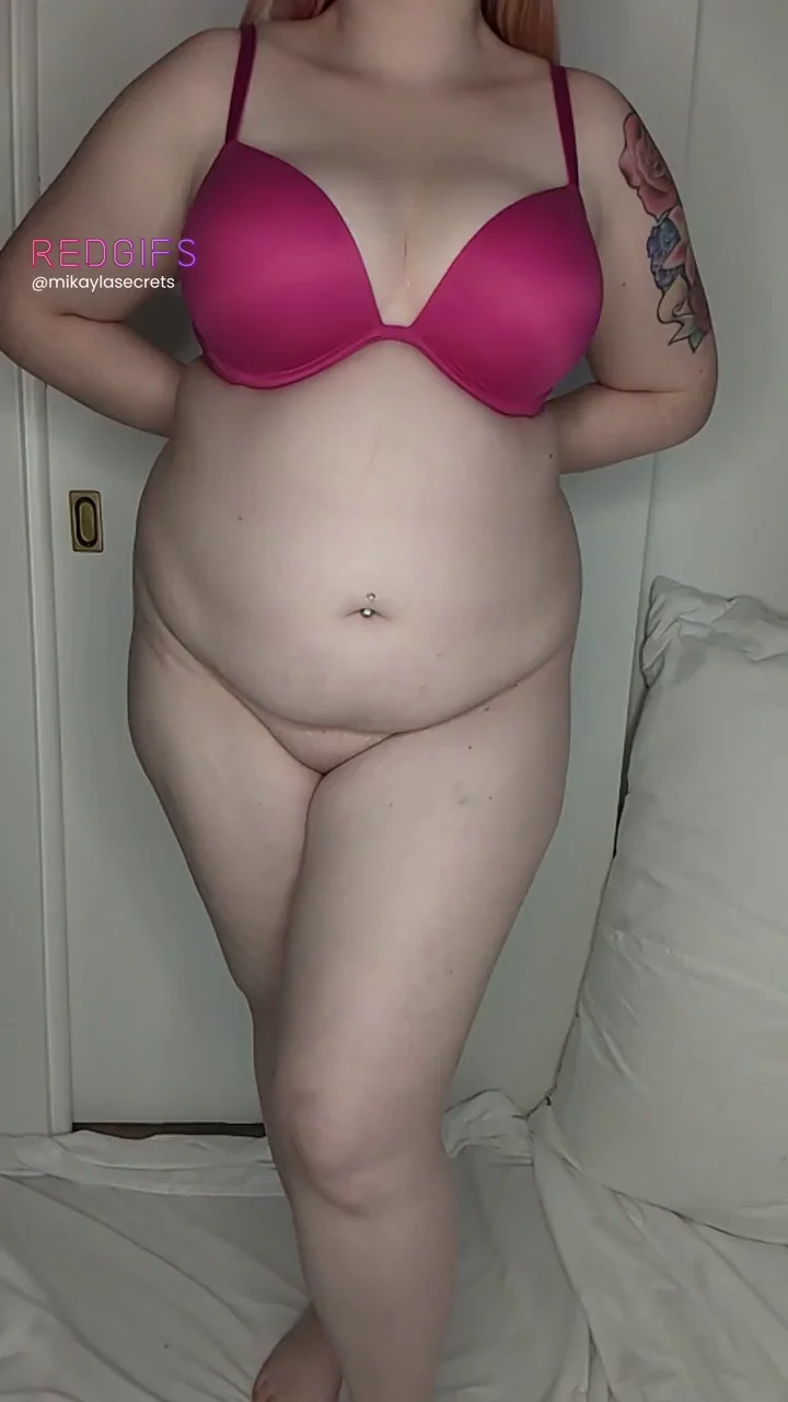Plump MILF Teacher's BBW Curves Overflow in Pink Bra Tease