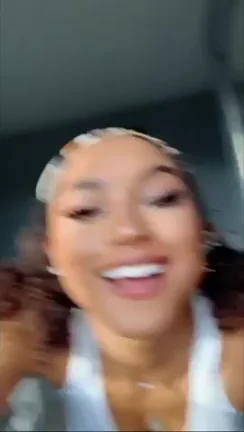 <33