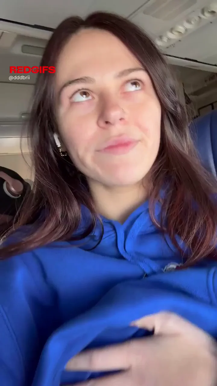 I wanted the flight attendant to see me