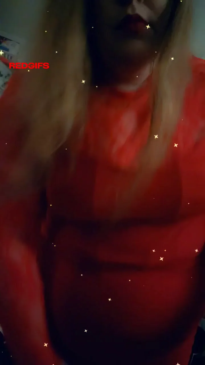 I'm thinking about getting red lingerie. :3