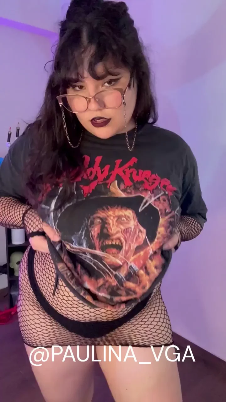 Tine to titty slap u