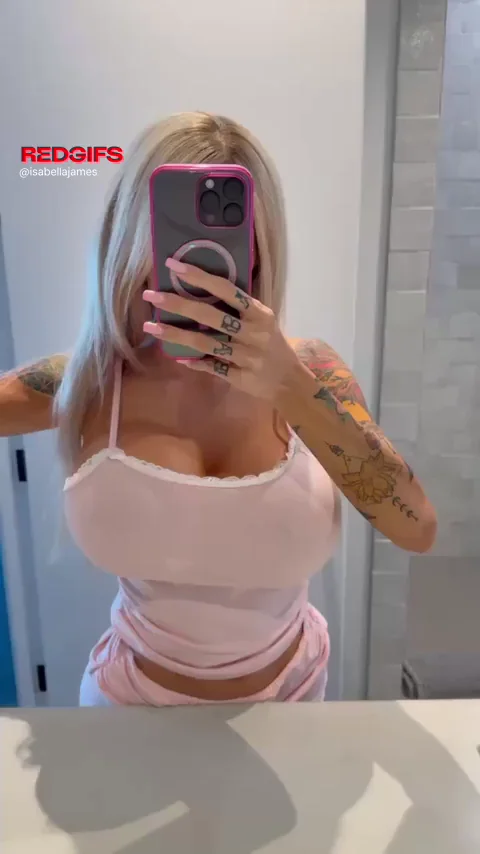 Mirror Knows I'm Bimbo Trouble 😈💋 Wanna Taste?
