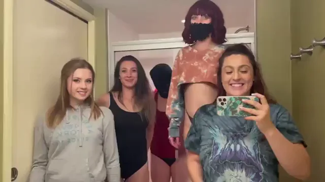 Lights out, titties out