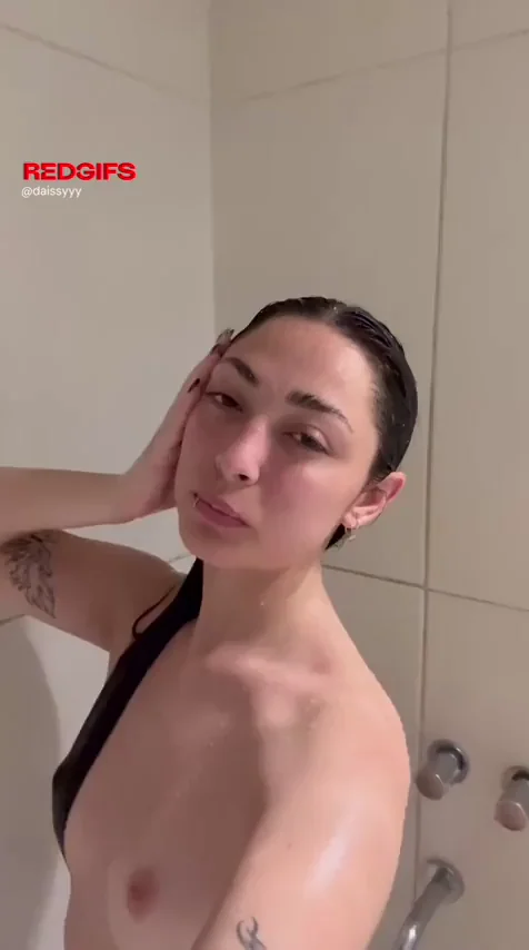 Naughty College Freshman Teases Her Huge Tits in Dorm Shower 💦🍒