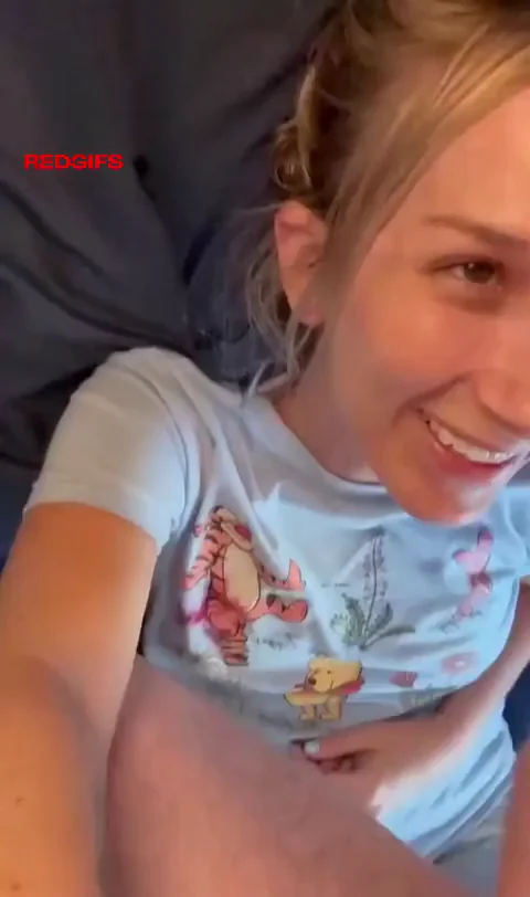 Blinded her with cum