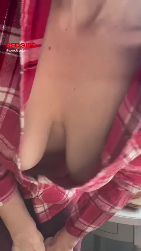 Pretty Plaid Tits Tease 😍🍒