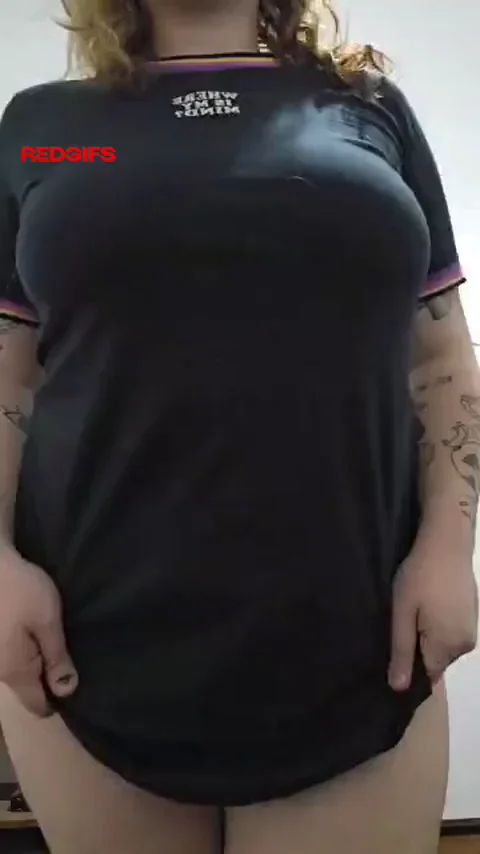 I want to show more my e-girl side🍑
