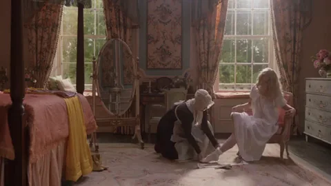 Anya Taylor-Joy  brief see-through plot in Emma (2020)