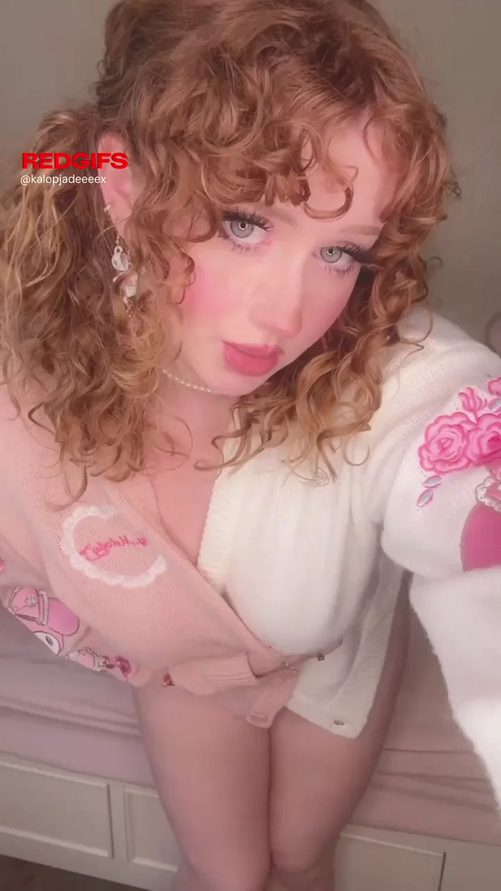 Do you like innocent face or seductive one?