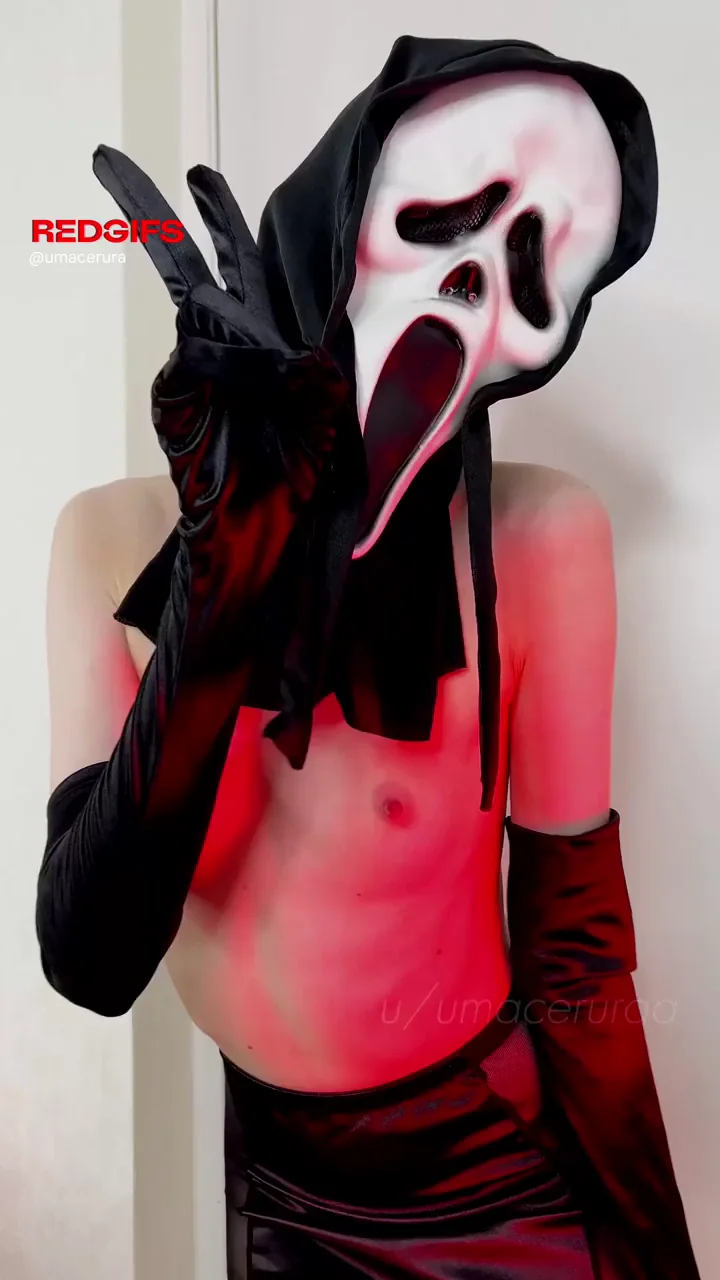 Petite Ghostface Slut Teases Her Tiny Tits 😈👻💦