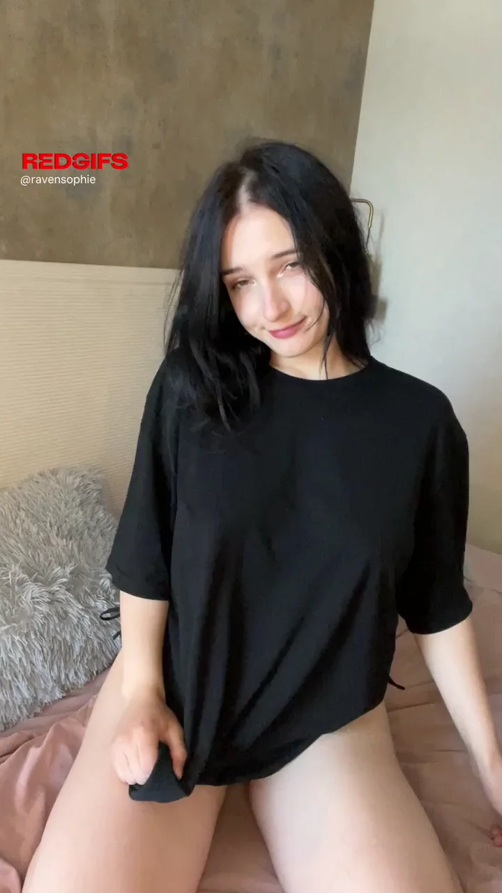 I want to show you how attractive my boobs are