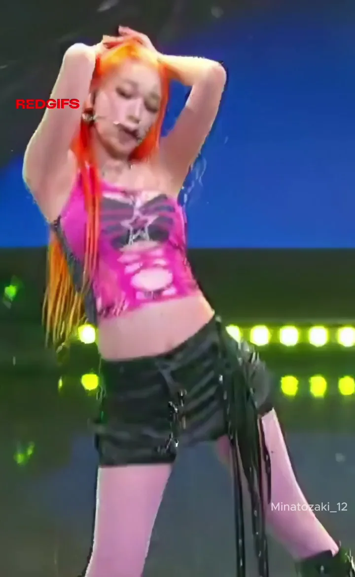 Chaewon's Slutty Stage Jiggle: LE SSERAFIM K-Pop Tit Tease