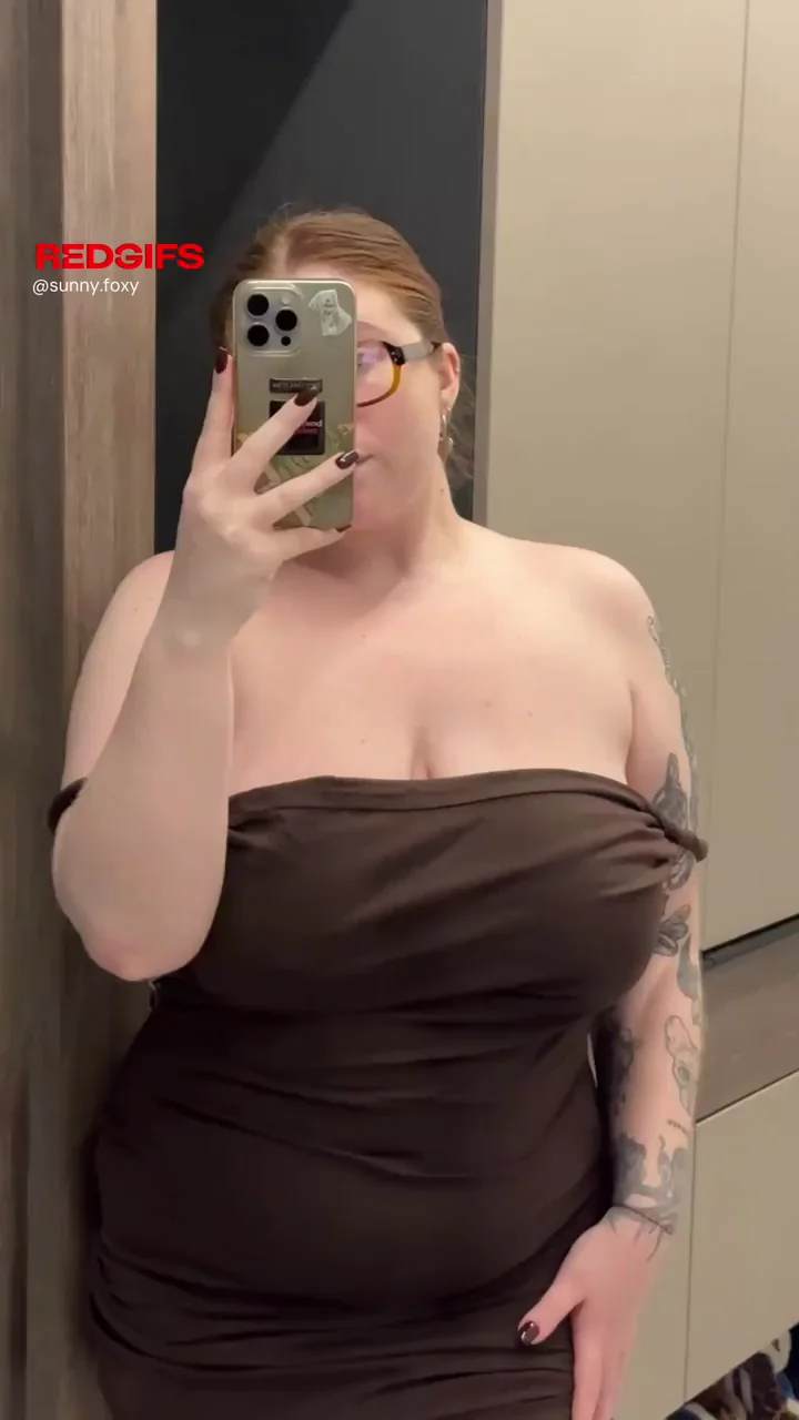 BBW Bombshell: Massive Tits vs Epic Ass in Fitting Room Tease