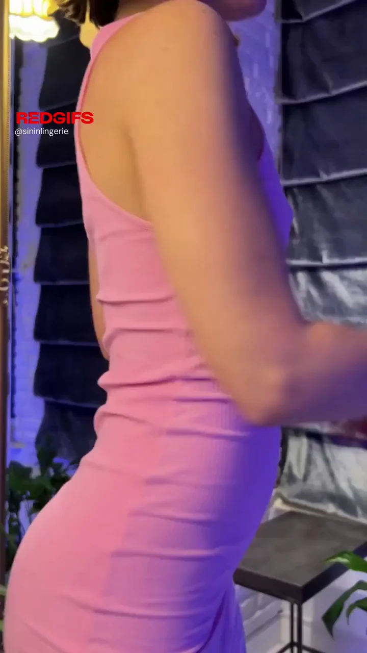 Teasing My Juicy Nude Curves for Your Eyes Only
