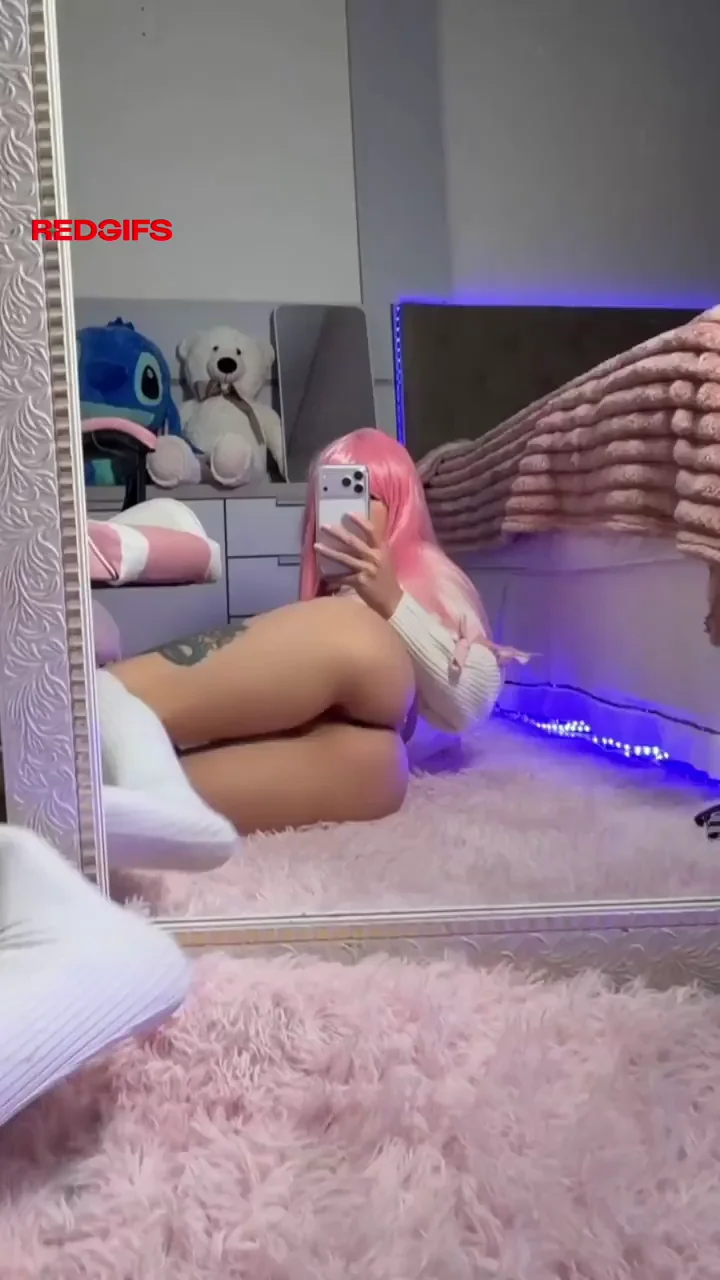 Wld you fuck petite e-girl like me?
