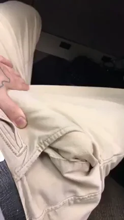 Sexting A Bumble Thot At Work [M]