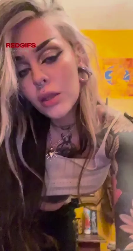 Unforgettable Goth Domina Tease 💋🖤 Big Tits & Tattoos
