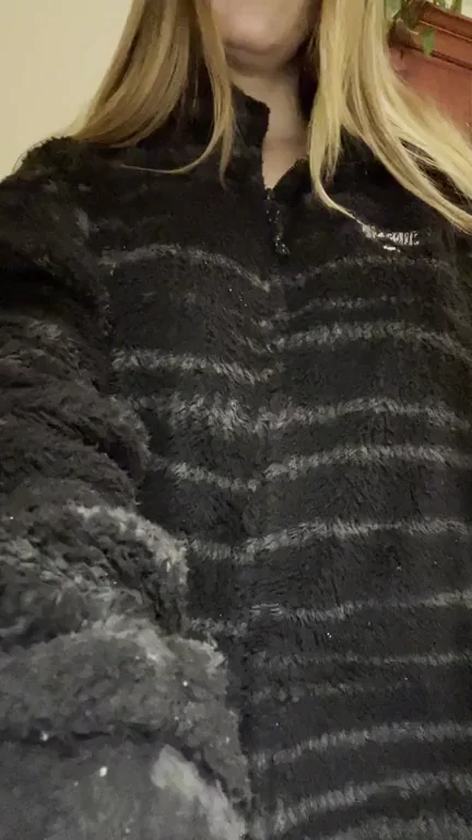 What I wear when it’s cold ? (f)