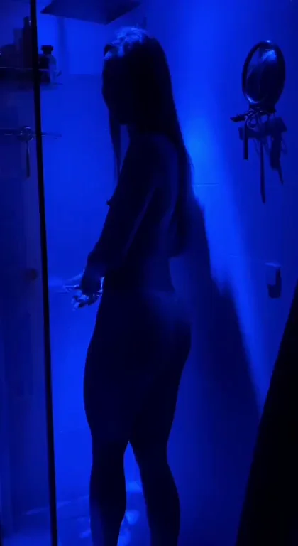Too Horny for Shower? 😈💦🔥