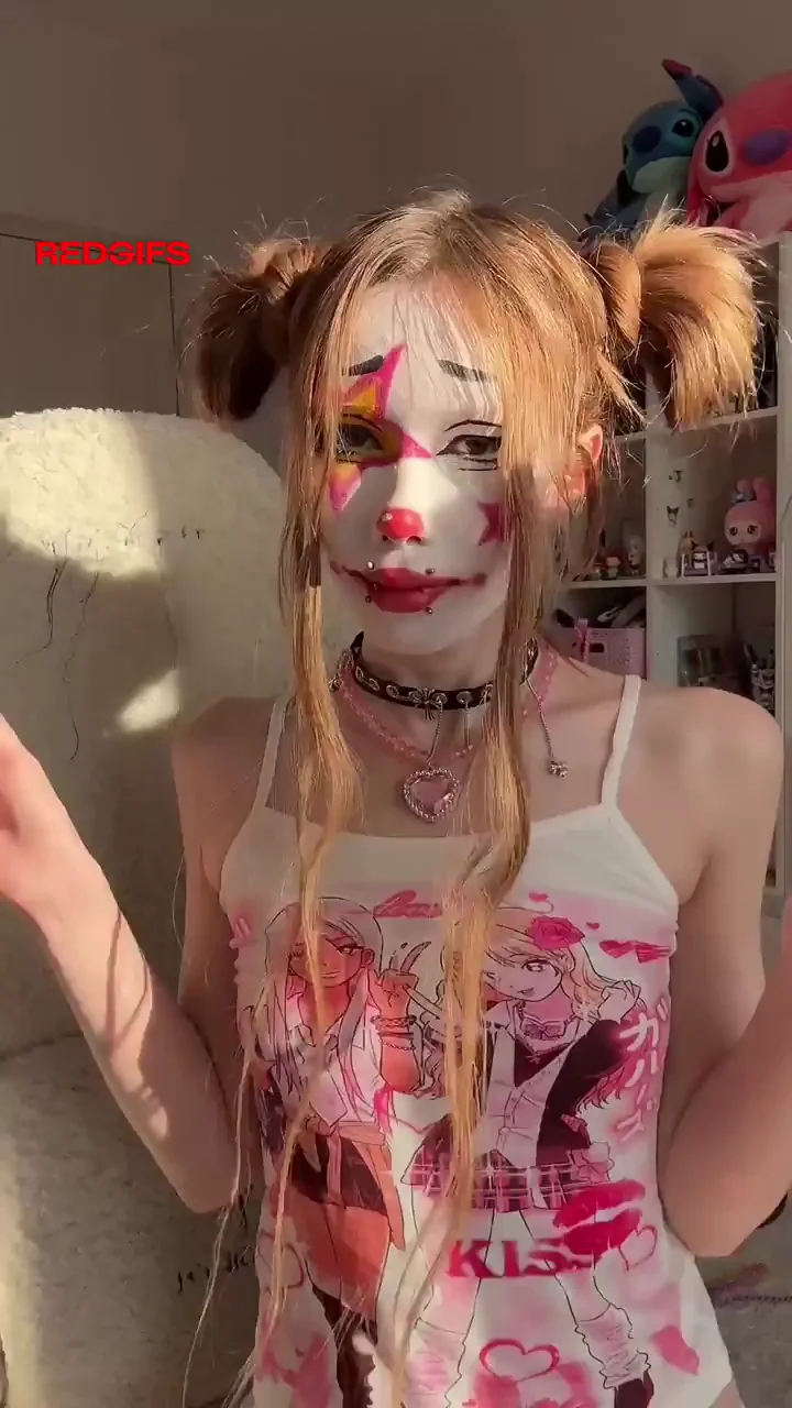 Clown Girl Tease: Ready to Get Freaky?
