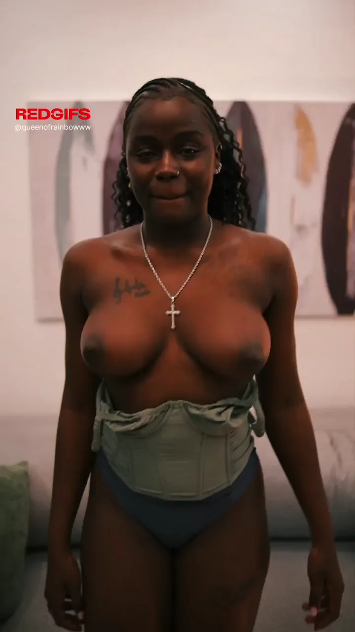 my tits vs gravity