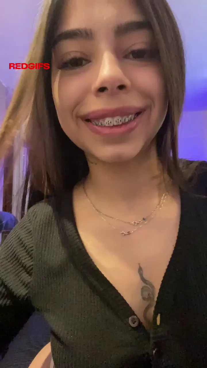🔥 Freshly Legal Latina's Massive Titty Drop Reveal 🍈🍈