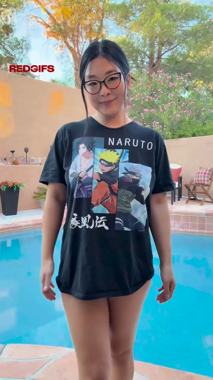 Get ready for the titty drop 👀