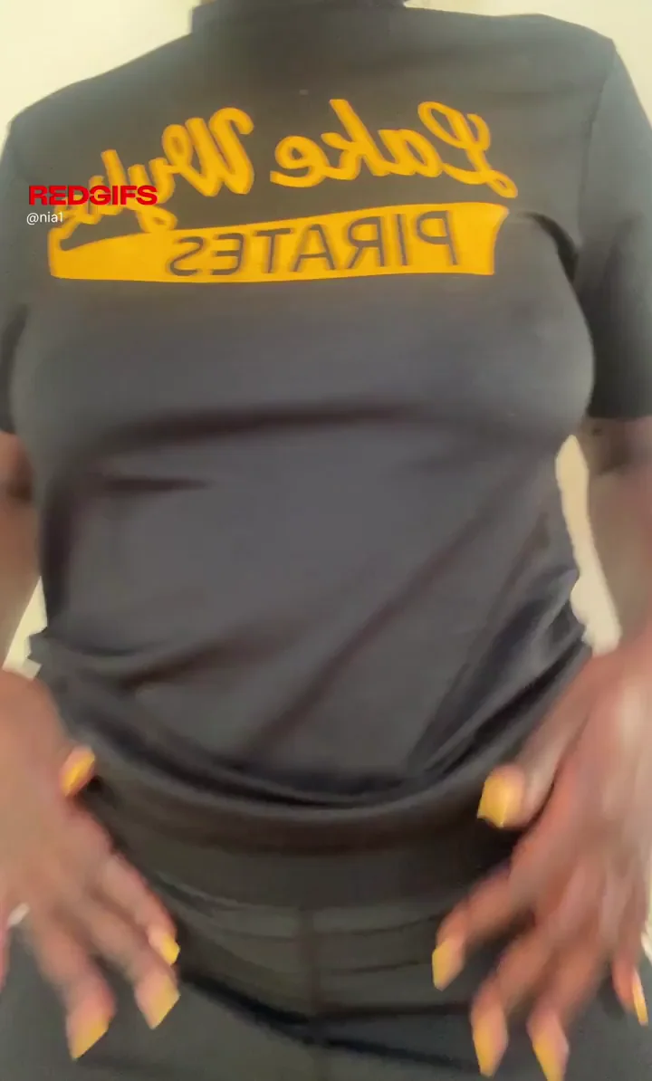 Soft Jiggly Boobs Titty Drop Reveal 😍🍈🍈