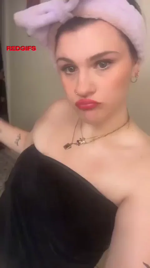 sexy and worth the while titty drop