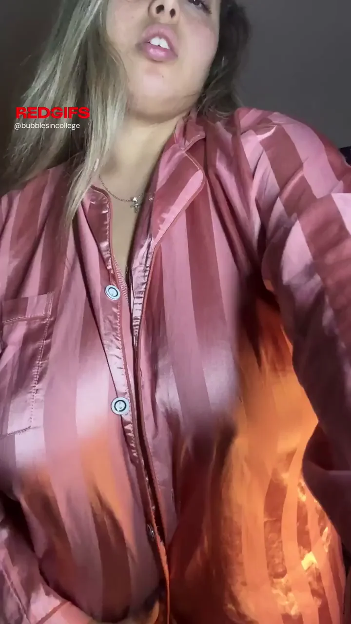Saturday evening latina [reveal]