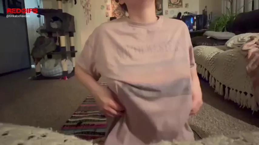 💥 Epic Titty Drop from Petite Brunette Bombshell 👅