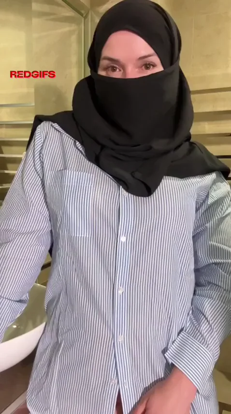 Hijab MILF's Massive Titty Drop Tease