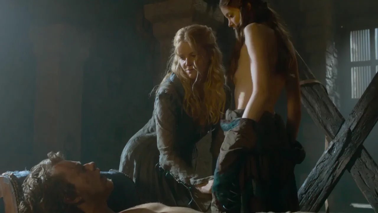 Charlotte Hope in 'Game of Thrones'[S03E07] (2013)