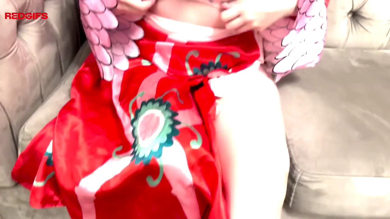 Needy Teen Slut in Slutty Cosplay Begs: Older Daddies Love My Massive Jugs?