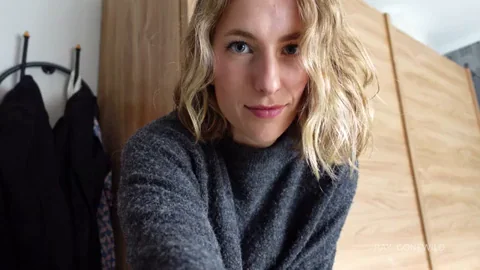 Blushing Blonde Slut Eager to Flash Her Juicy Titties 😏💦