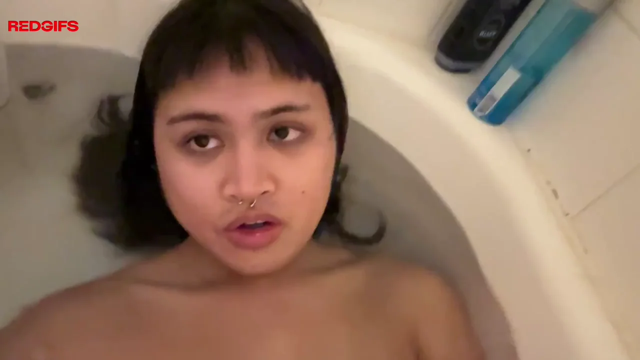 🛁 Petite Trans Slut Fucks Her Cock Senseless with Tiny Vibe 💦