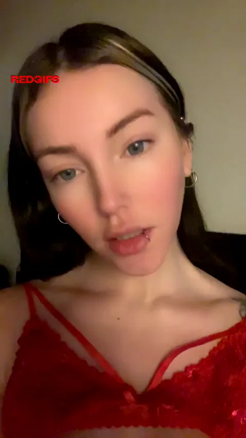 Am I hot? F19