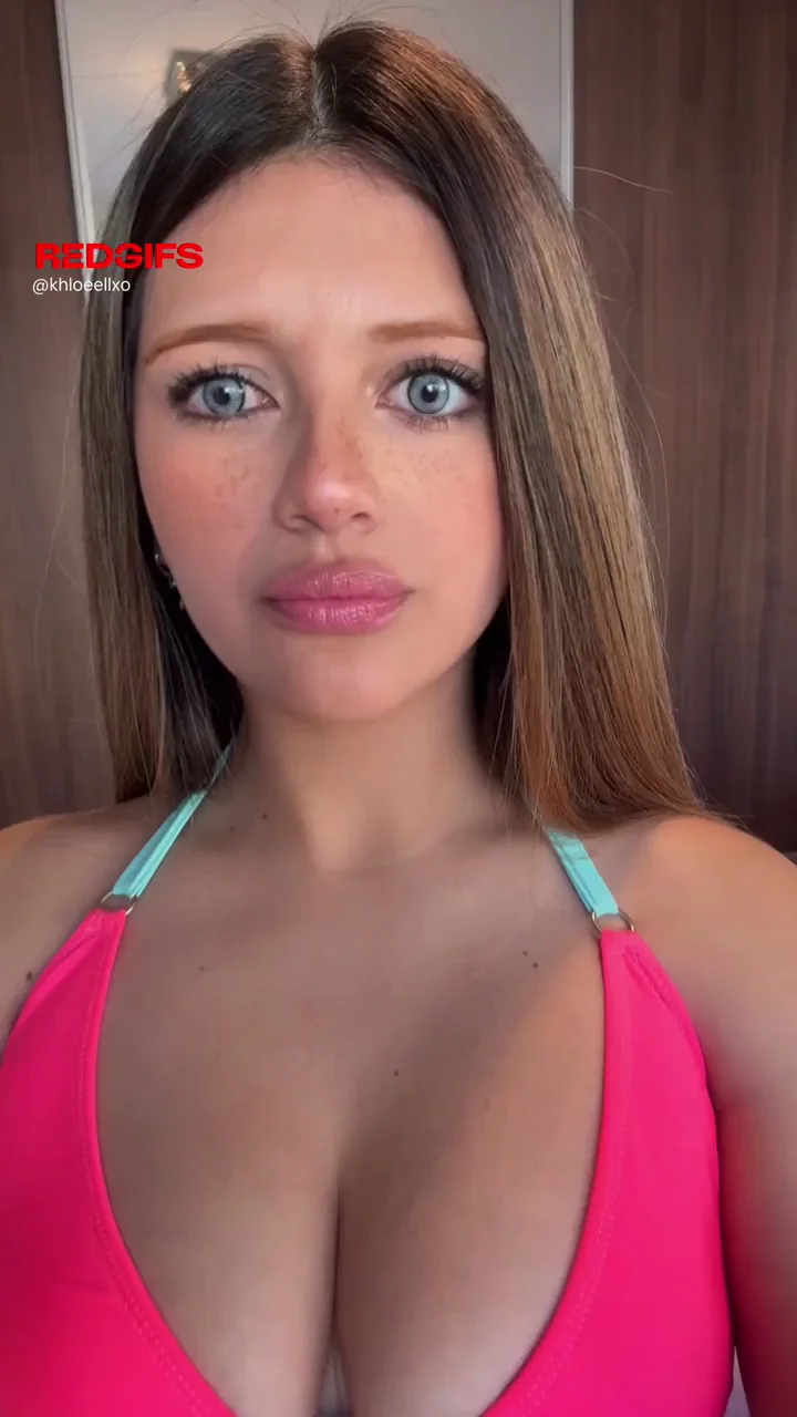 Am I cute enough to make you blush? F19